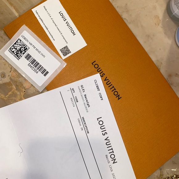 โญ๏ธSOLDโญ๏ธ Louis Vuitton Odeon PM - Picture 5 of 5